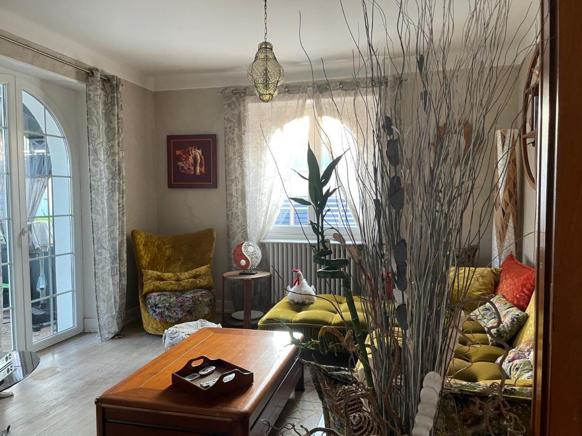 Au Temps Suspendu Bed and Breakfast Champagney Exteriör bild