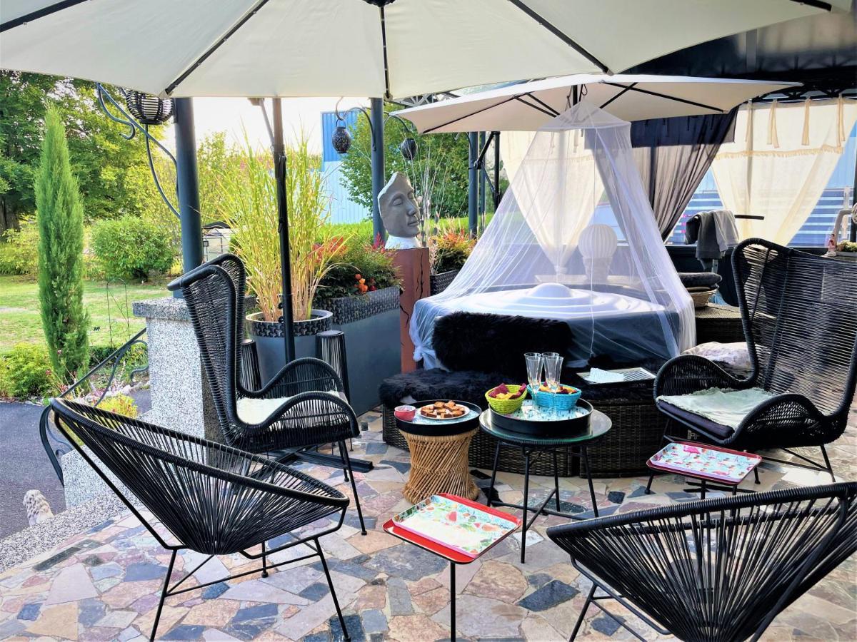 Au Temps Suspendu Bed and Breakfast Champagney Exteriör bild