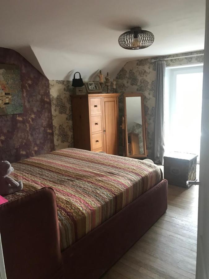 Au Temps Suspendu Bed and Breakfast Champagney Exteriör bild